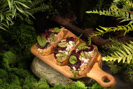 Брускетта со страчателлой