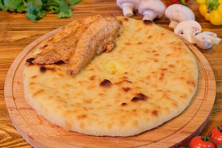 Осетинский пирог Курица, грибы, капуста