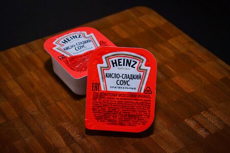 Кисло-сладкий соус Heinz