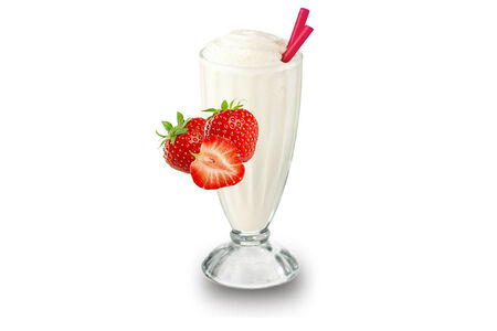Молочный коктейль клубничный
