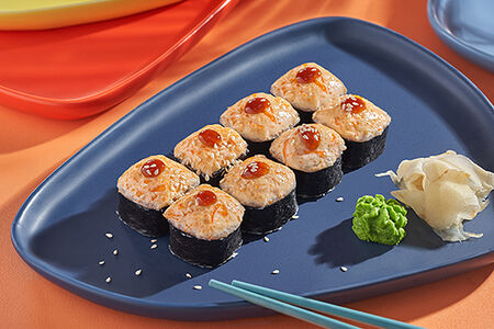 Ролл запеченный с лососем