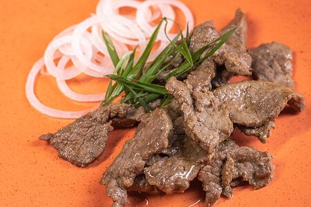 Каурма мол гушт