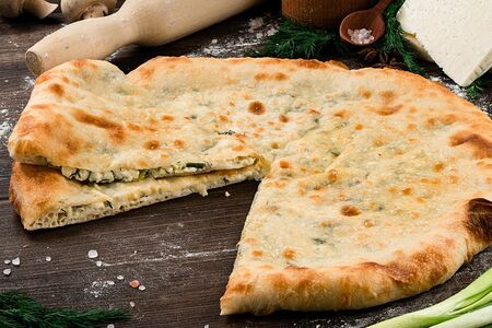 Пирог с сыром и кинзой