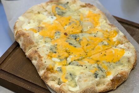 Пицца Четыре сыра