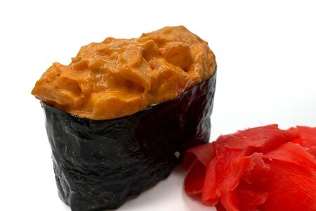 Гункан с кальмаром