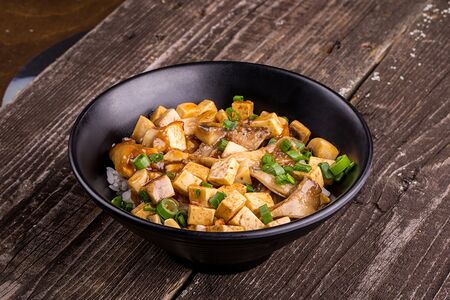 Тофу с грибами