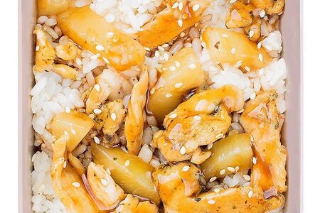 Тяхан с ананасом и копченой курочкой