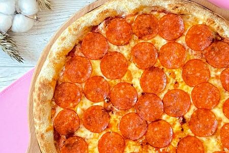 Пицца Пепперони большая