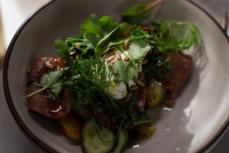 Салат с языком