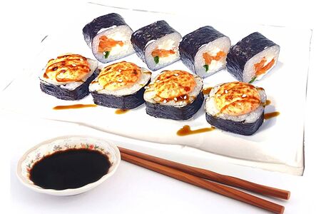 Ролл фирменный 8 шт/305 гр