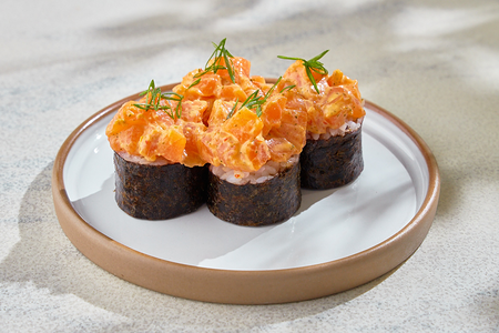 Ролл Тартар с лососем