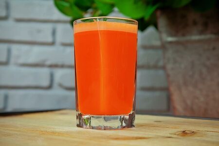 Свежевыжатый сок Морковь