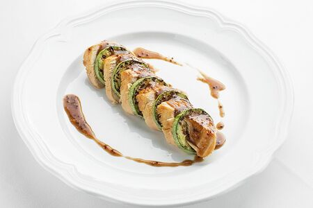 Куриное филе с кабачками