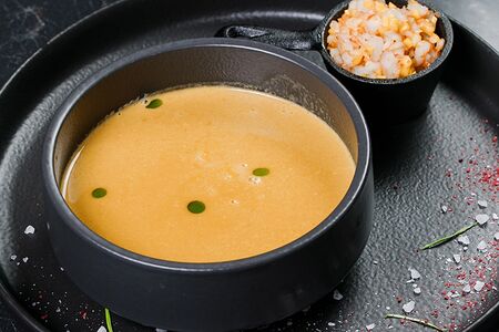 Сливочный суп с креветками