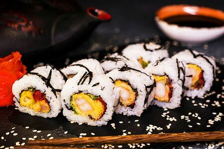 Ролл Цунами