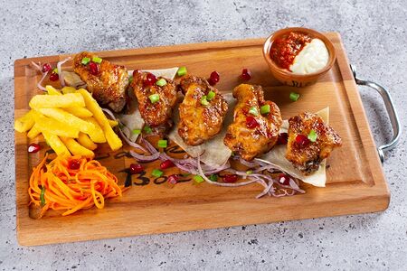 Куриные крылышки на гриле 