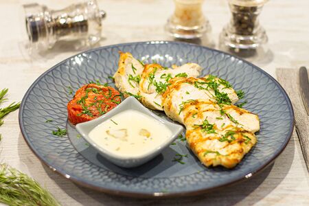 Куриная грудка на гриле