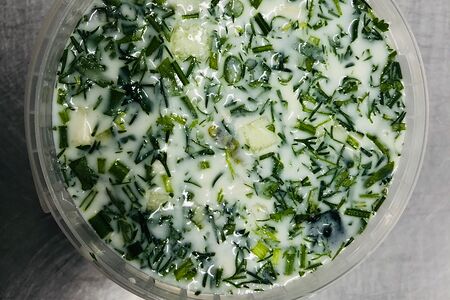 Окрошка на кефире из куриного филе