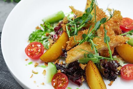 С куриными стрипсами