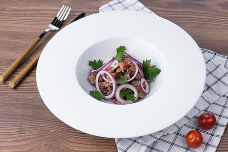 Салат Тбилиси