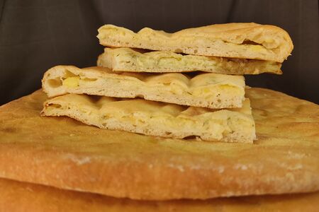 Пирог осетинский с картошкой и сыром