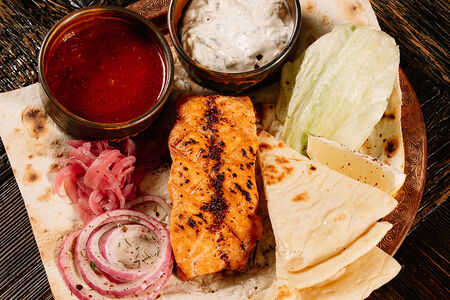 Стейк из лосося