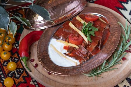 Искандер донер