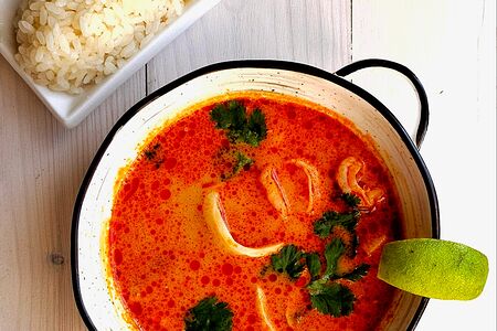 Суп Том Ям, с рисом и кокосовым молоком