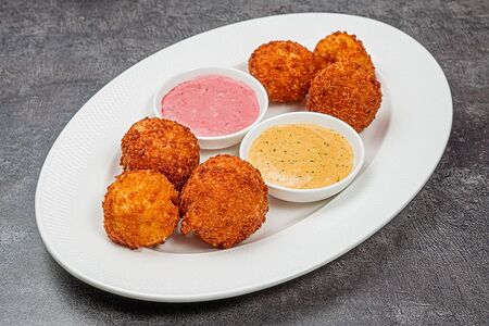 Сырные шарики