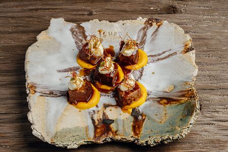 Ребро томленое