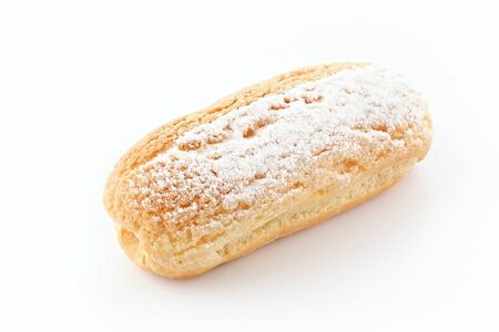 Эклер ванильный