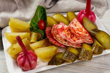 Ассорти домашних солений