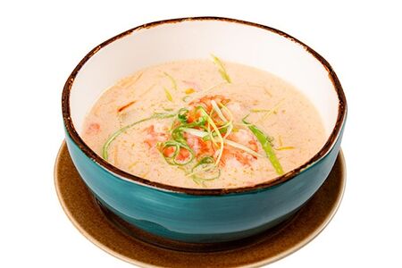 Сливочный суп с тигровыми креветками