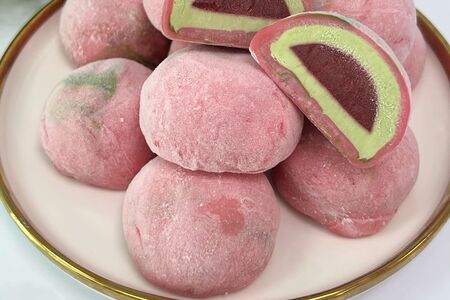 Моти Малина-фисташка