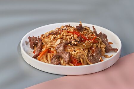 Удон с говядиной