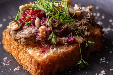 Пинчос с паштетом