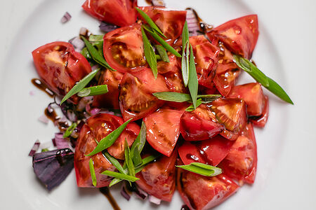 Салат из кубанских помидоров