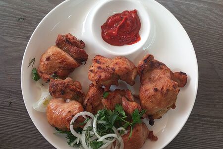 Шашлык из филе куриного бедра