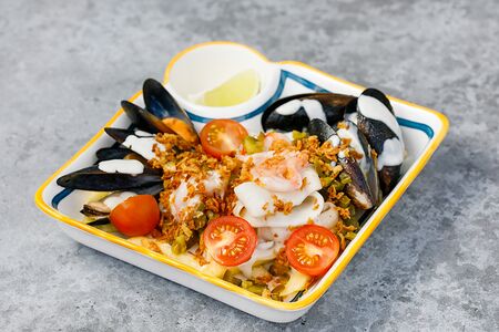 Путин с морепродуктами