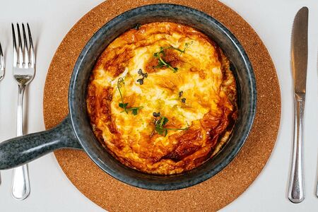 Омлет из двух яиц