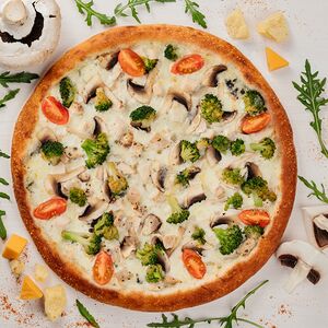 Пицца Бьянка по-деревенски