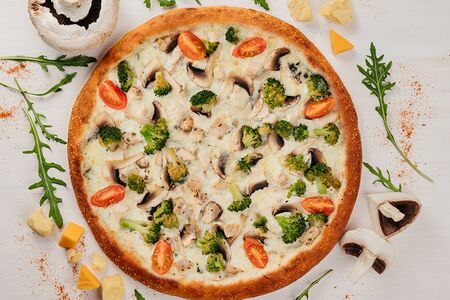 Пицца Бьянка по-деревенски