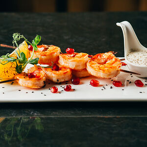 Тигровые креветки на углях