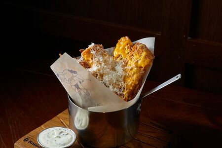 Гренки с сыром чеддер и чесноком