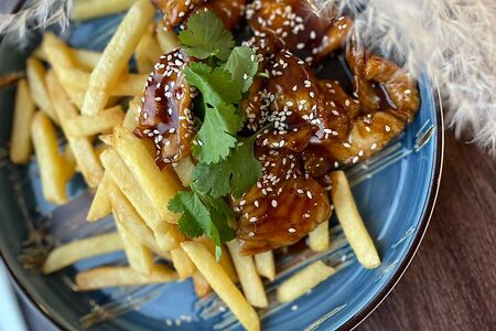 Чикен чипс с картофелем фри