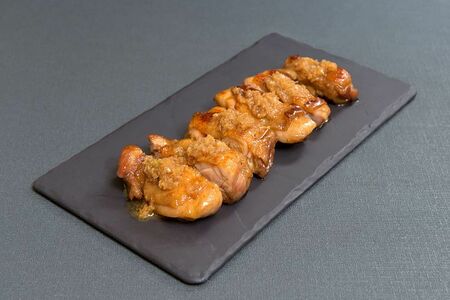 Курица с чесночным соусом