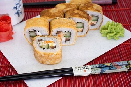 Ролл фирменный Гейша