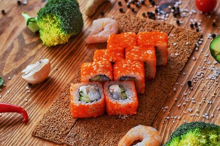 Калифорния с лососем