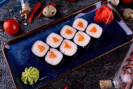 Ролл Классический с лососем