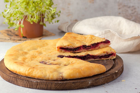 Пирог с вишней